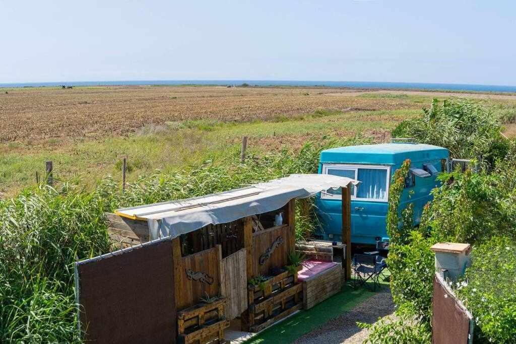 Jabuti Autocaravana Con Porche Y Aparcamiento กาดิซ ภายนอก รูปภาพ