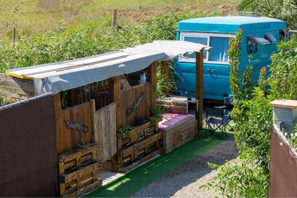Jabuti Autocaravana Con Porche Y Aparcamiento กาดิซ ภายนอก รูปภาพ